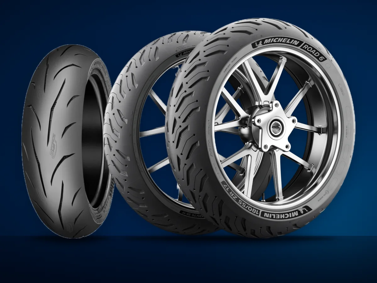 Anvelope moto sport si touring Michelin si Mitas, cu profil pentru asfalt ud