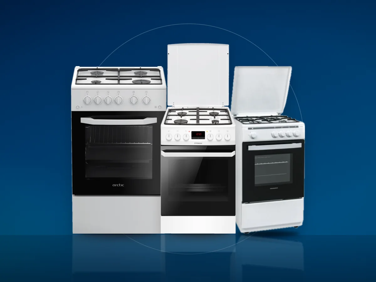 Trei aragazuri: Heinner HFSC-V50WH, Arctic AGM5511DTTL si Hansa FCMW582109
