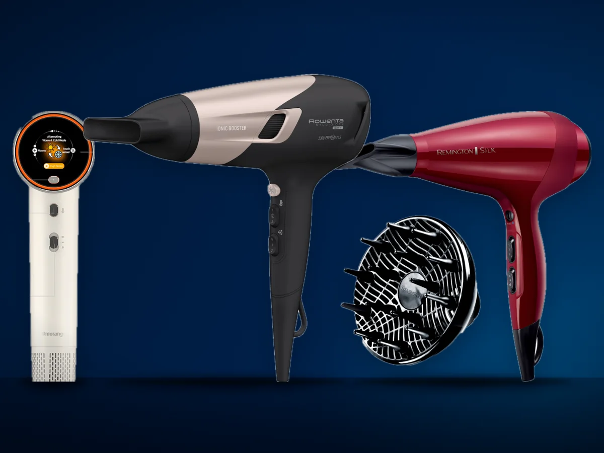 Uscator Uniorange cu ecran, uscator Rowenta negru cu auriu si uscator Remington rosu cu difuzor