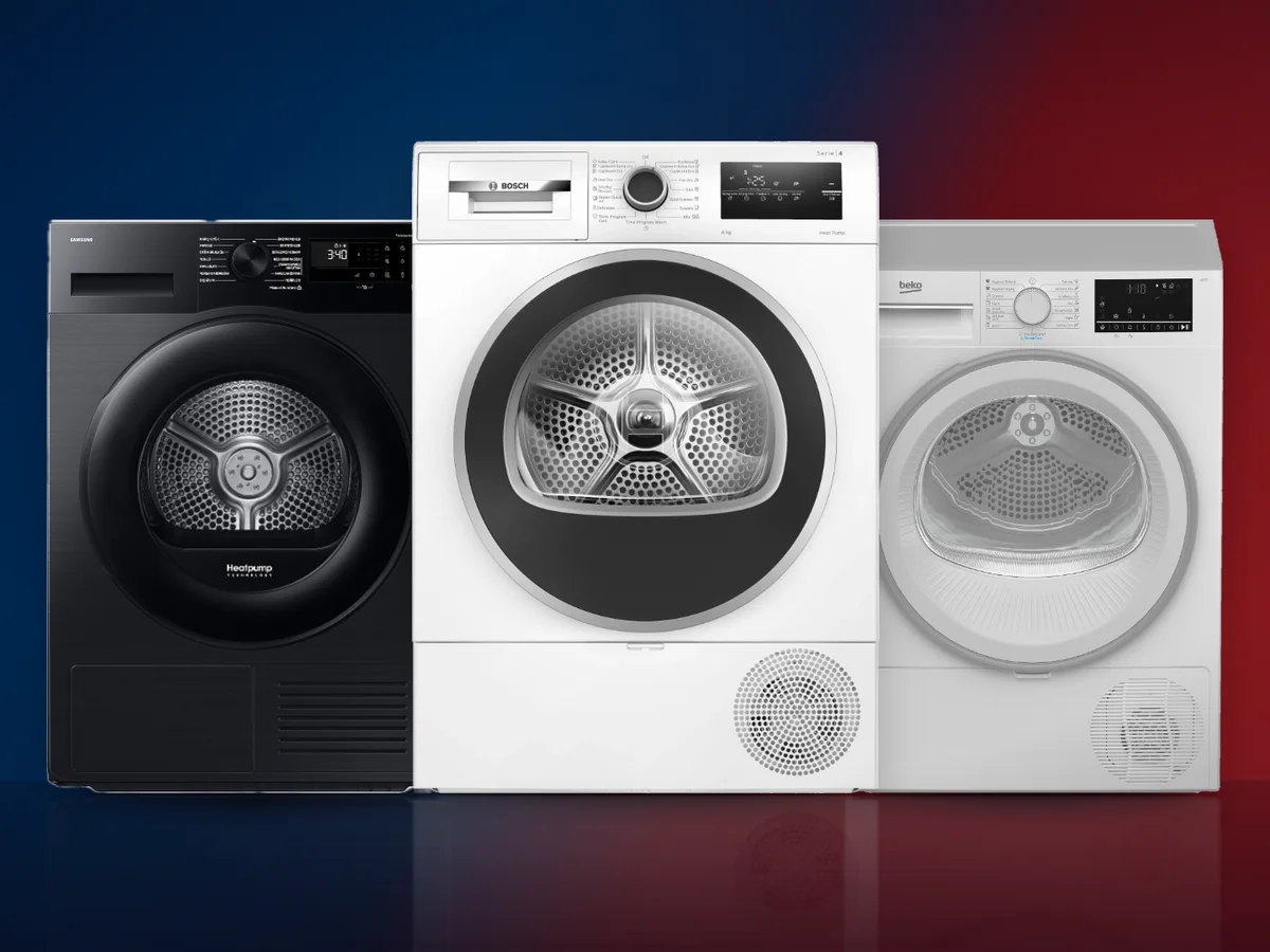 Trei uscatoare de rufe cu pompa de caldura: Bosch alb, Samsung negru si Beko alb